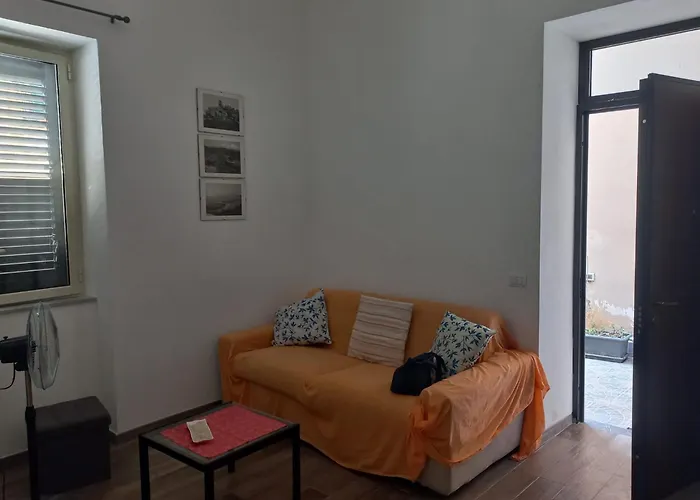 Davide Guest House